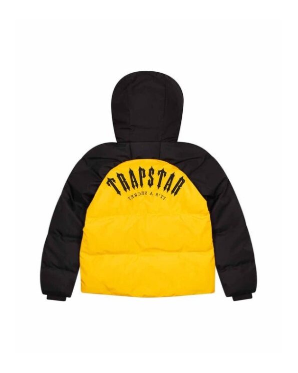 Trapstar UK Bold Looks Shaped by Real City Strength