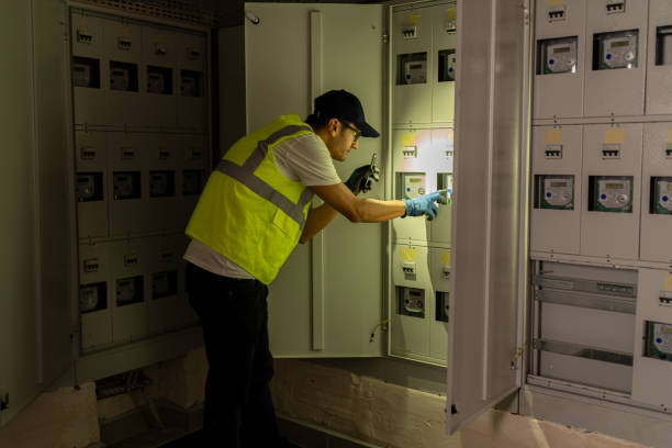 emergency electrician aldgate