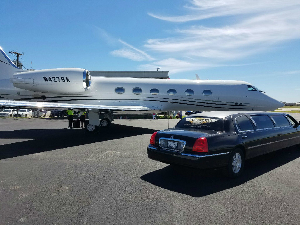 luxury Limousines services nyc