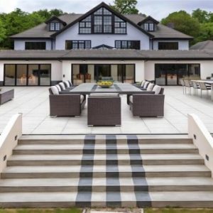 Luxury House Builders Crafting Bespoke Homes for Timeless Elegance